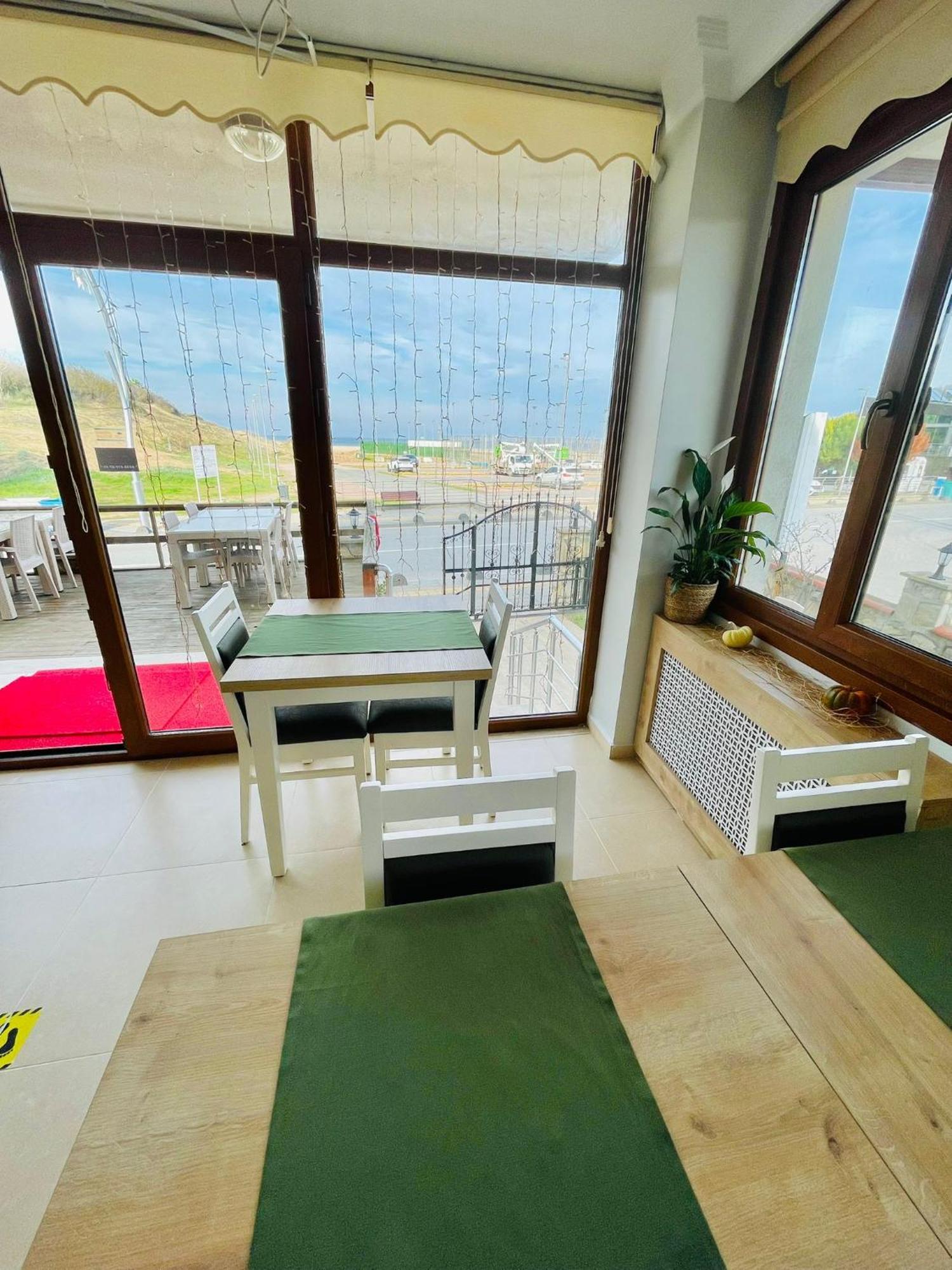 Agva Manolyam Otel Bagian luar foto